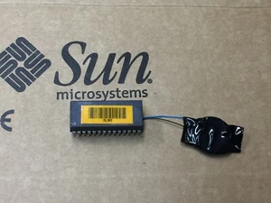 SUN NVRAM 48T08-150ns With NEW-Battery-ADDon, SparcStation 5 , with "SOCKET" - Picture 1 of 5