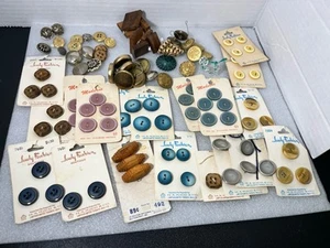 Vintage Lot Assortment Buttons - Picture 1 of 7