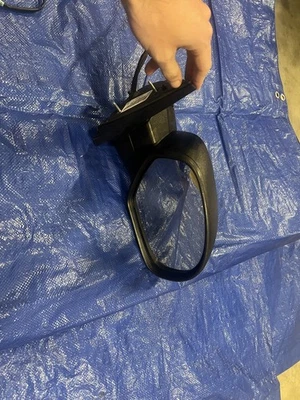 Espejo retrovisor lateral del conductor 07-13 Chevrolet Silverado, Tahoe Suburban GMC Sierra Yukon Foto 1 de 4