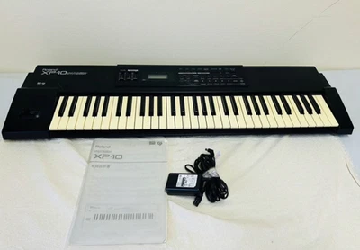 Roland XP-10 MULTITIMBRAL SYNTHESIZER 61 Tasten 28 Stimmen 16 Teile MIDI DC9V - Bild 1 von 4