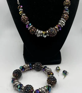Conjunto de joyas pendientes y pulsera collar cuentas recubiertas ab púrpura - Imagen 1 de 2