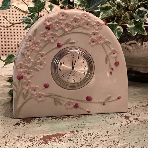 Lenox Porcelain Cherry Blossoms Mantel Quartz Clock in Excellent Condition Cover