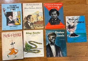 Vintage Lots Of 7 Children’s Books Circa Late 50s To Early 70s - Picture 1 of 2