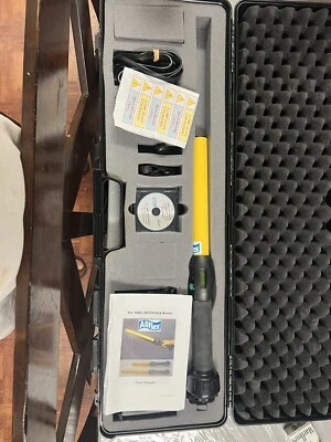 Allflex Stick Reader RS320-2-45 with Plastic Case and Accessories - Image 1 of 4