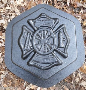 Fireman stepping stone mold concrete plaster firefighter mould 11" x 2" thick - Picture 1 of 2