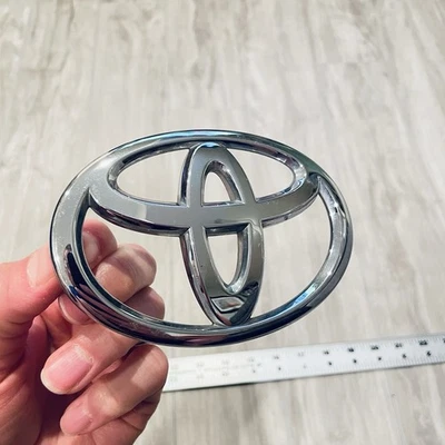 Toyota T emblema maletero insignia calcomanía logotipo Solara Avalon OEM genuino de fábrica Foto 1 de 4