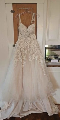 Stella York Bridal Dress Size 10 Ivory Lace Tulle Wedding Gown - Image 1 of 4