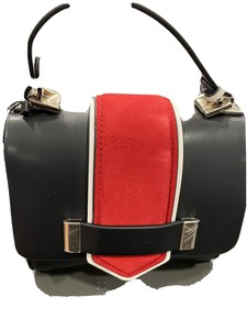 red bolsa zara