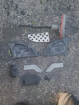 Peg Perego International Tractor Parts Lot Used  - Image 1 of 4