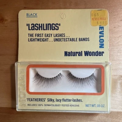 Vintage Revlon Natural Wonder Lashlings Featheries Black Eyelashes - Image 1 of 2