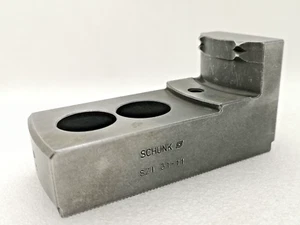 Schunk✔️Mordazas de garras duras✔️SZI 31-11✔️1/16"x90°✔️Ancho de ranura 21 mm✔️1 juego=3 uds - Imagen 1 de 4