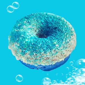 Garb2ART Donut Bath Bomb - Pastel de cumpleaños - Imagen 1 de 3