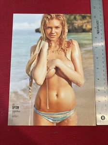 Sports Illustrated Model Kate Upton Sexy Bikini 2011 Print Pinup - Picture 1 of 1