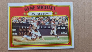 1972 Topps GENE MICHAEL IN ACTION Card #714 NEW YORK YANKEES - Picture 1 of 2