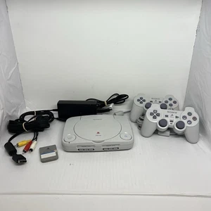 Consola Sony PlayStation One PS1 SCPH-103 + Controladores y cables NTSC/J chip - Imagen 1 de 19