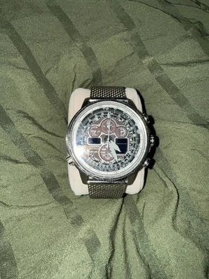 Reloj Citizen Navihawk para hombre radiocontrolado A-R acero inoxidable esfera negra Foto 1 de 2