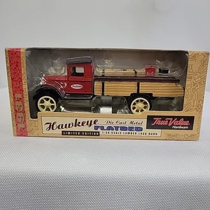 ERTL Hawkeye 1931 Flatbed Bank 1:34 Red TrueValue New in original Packaging - Picture 1 of 9