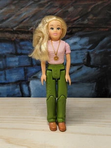 Mattel Family Mom Pantalones Verdes Casa de Muñecas Muñeca Miniatura Gente Familia FP 2006 - Imagen 1 de 8