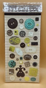 Kistepapier Prudence Collection 38 Epoxidknöpfe & Formen Aufkleber, BRANDNEU - Bild 1 von 4