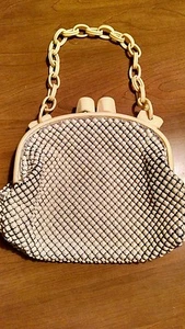 Vintage alumesh whiting davis cream/yellow metal purse chain handle - Picture 1 of 5