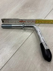 Knebelschraube kurz f. Klemmschelle 48mm Rohrstütze Stützrad PKW Anhänger - Picture 1 of 3