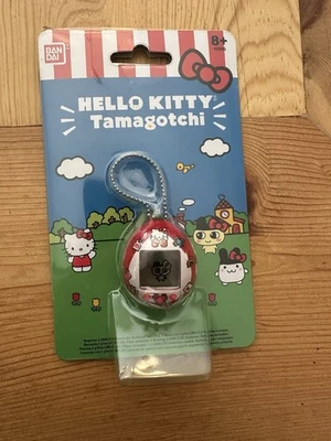 Bandai Tamagotchi Hello Kitty (42892) Foto 1 de 2