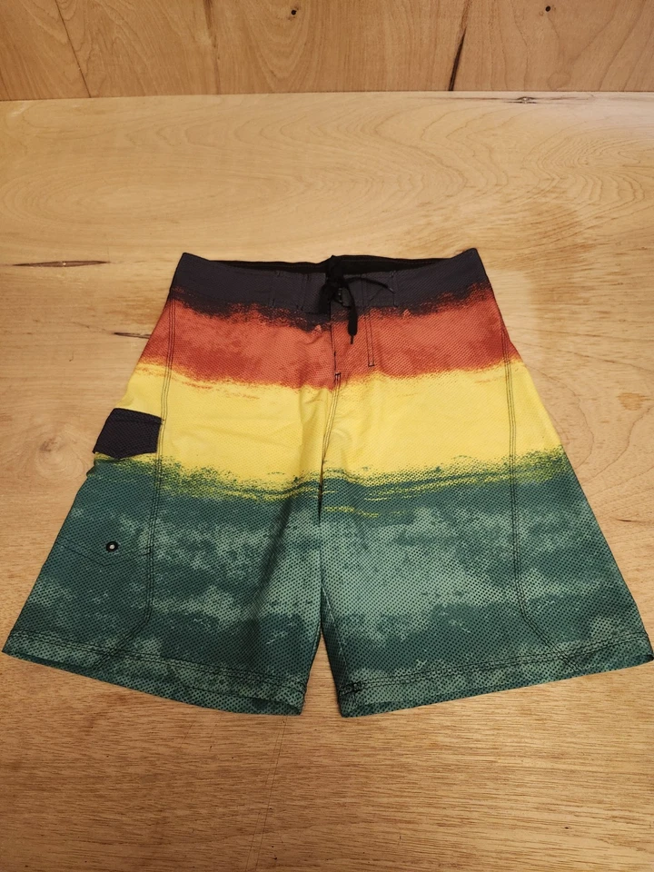 Burnside Board Shorts Gris, Rojo, Amarillo y Verde Board Shorts Para Hombre Talla 32 Playa Foto 1 de 4