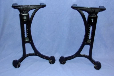 ANTIGUAS PATAS DE ESCRITORIO ESCOLARES AJUSTABLES DE HIERRO FUNDIDO KENNEY BROS. & WOLKINS - RESTAURADAS Foto 1 de 4
