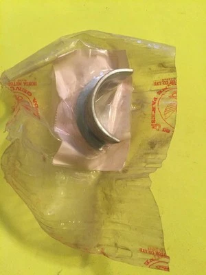 GENUINE Honda NOS 18233-330-000 Ex.pip Joint Collar CB125 XL200R - Image 1 of 2