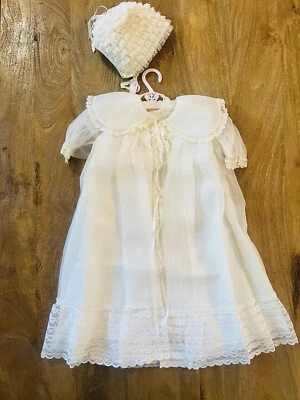 Vestido transparente bautizo bautismal de colección de 4 piezas con gorro y chaqueta años 60’s Foto 1 de 4