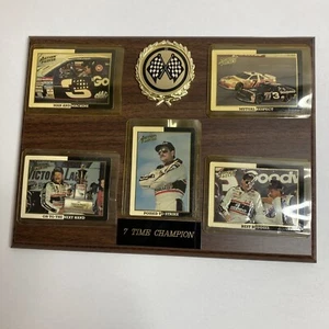 Dale Earnhardt 9"x12" 7 Time Champion Plakette auf mit 5 Karten - Bild 1 von 6