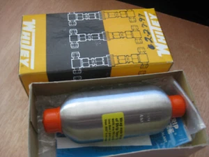 Whitey 304L-HDF4-150CC Sample Cylinder DOT-3E1800 NEW - Picture 1 of 3