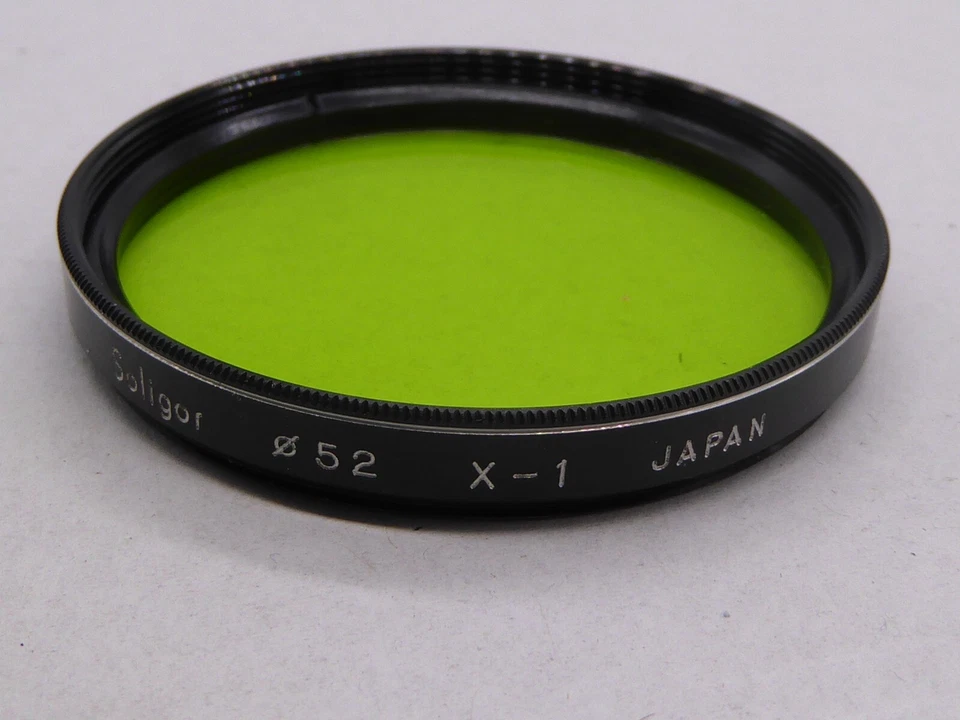 soligor  52mm X -1 Green Filter. Made in Japan. light green shade G - Image 1 of 3