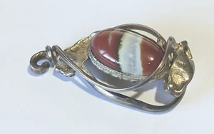Vintage Handwrought Brooch: Sterling Silver w/ Orange & White Agate - Picture 1 of 9