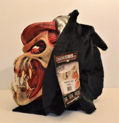 Predator Red Carnival / Halloween mask from Zagone Studios new with original tag - Image 1 of 4