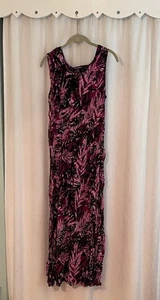 Roman’s L Sleeveless Round Neck Crinkle Dress Pink Purple Tropical Print - Picture 1 of 7