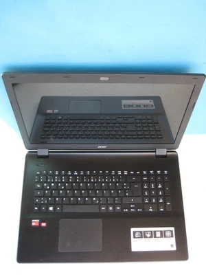 Laptop Acer Aspire E17 E5-721-41 B8,läuft aber Verkauf als Ersatzteil f. Bastler - Bild 1 von 4