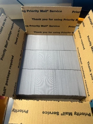 Magic The Gathering: MTG Bulk Box Medium Flat Rate Box C/U OTJ - Immagine 1 di 2