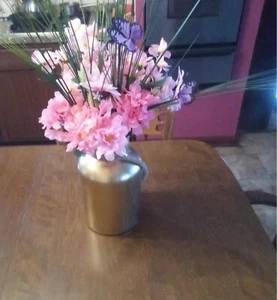 12 Zoll hohes Blumenvasengesteck - Bild 1 von 2