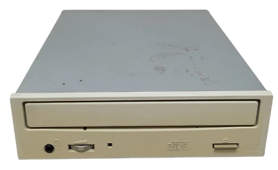 Hitachi CDR-8130 IDE CD-ROM Drive Beige - Price inc VAT - Image 1 of 3