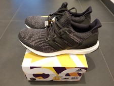 **Adidas Ultra Boost UTILITY BLACK GREY - SCHWARZ GRAU /US 10/EU 44 NEU**