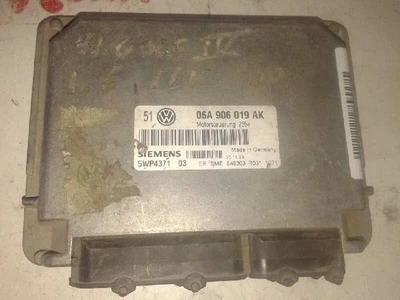 06A906019AK CENTRALINA MOTORE / CAJA 1 / 1039755 PER VOLKSWAGEN GOLF IV VARIANT - Immagine 1 di 4