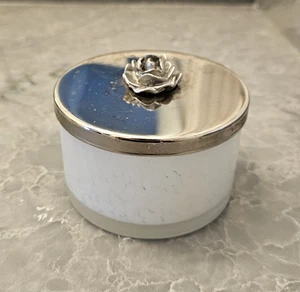 Vintage Vanity Jar White Confetti Glass Round Powder Box Metal Lid Rose Knob 4" - Picture 1 of 3