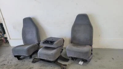 1980-1996 Ford Trucks Front Row Seat w/Console/Jump Seat, Gray Cloth, Manual - Image 1 of 4