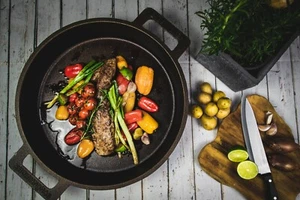 Schöfer Premium Pfanne Gusspfanne 28 cm 8mm sehr massiv, Made in Germany - Bild 1 von 6