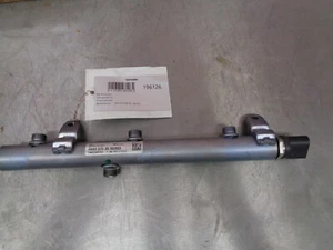 Mercedes-Benz OM642 Kraftstoffverteiler rechts A6420703095 neuwertig 550 km - Bild 1 von 2