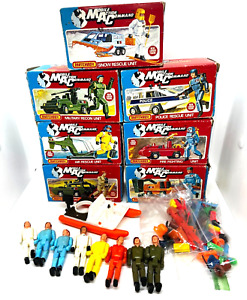 RARE 1974 Matchbox Mobile Action Command Emergency Medical Rescue Figures +BOXES