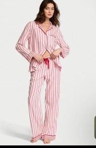 Victoria's Secret Pink Red Candy Cane Stripe Flannel pajama - Picture 1 of 2