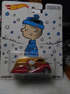 Hot Wheels Peanuts Deco Delivery with Real Riders - Picture 1 of 2