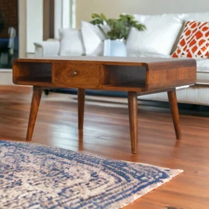 Mesa de centro rústica aspecto usado con estantes de almacenamiento y cajón madera maciza - Imagen 1 de 8
